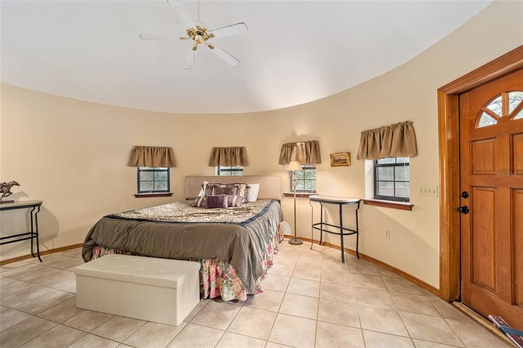 En Venta: $2,499,990 (6 camas, 7 baños, 6200 Pies cuadrados)