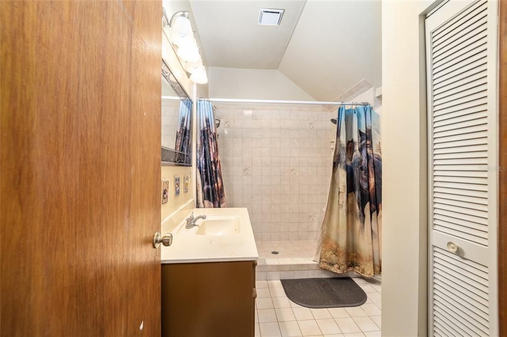 En Venta: $2,499,990 (6 camas, 7 baños, 6200 Pies cuadrados)