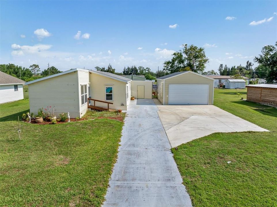 Под контрактом: $225,000 (2 спален, 2 ванн, 1345 Квадратных фут)