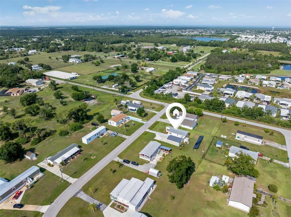 Под контрактом: $225,000 (2 спален, 2 ванн, 1345 Квадратных фут)