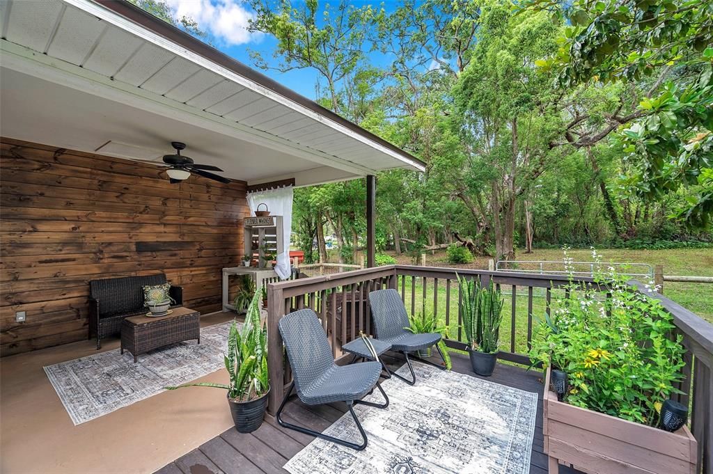 Под контрактом: $340,000 (3 спален, 2 ванн, 1528 Квадратных фут)