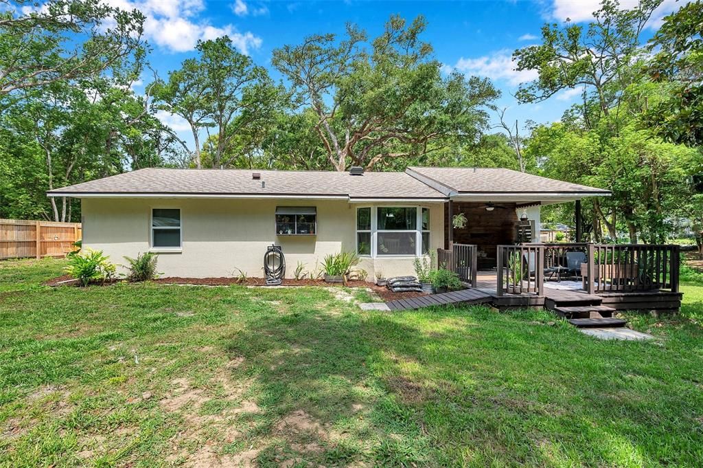 Под контрактом: $340,000 (3 спален, 2 ванн, 1528 Квадратных фут)