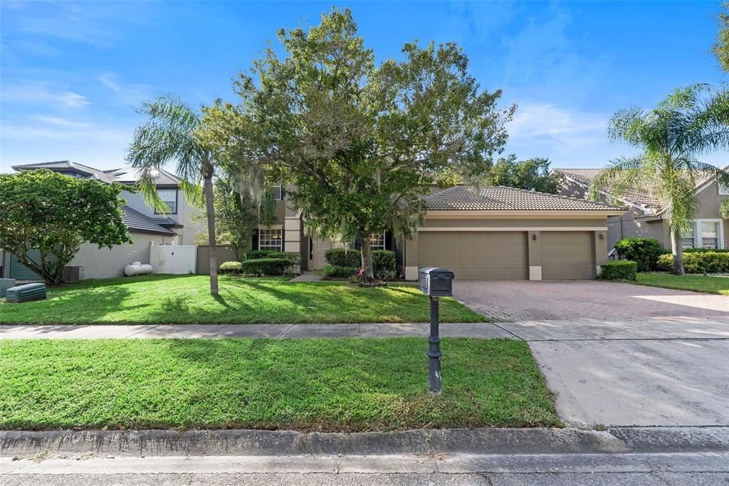 合同活跃: $685,000 (5 贝兹, 3 浴室, 3202 平方英尺)