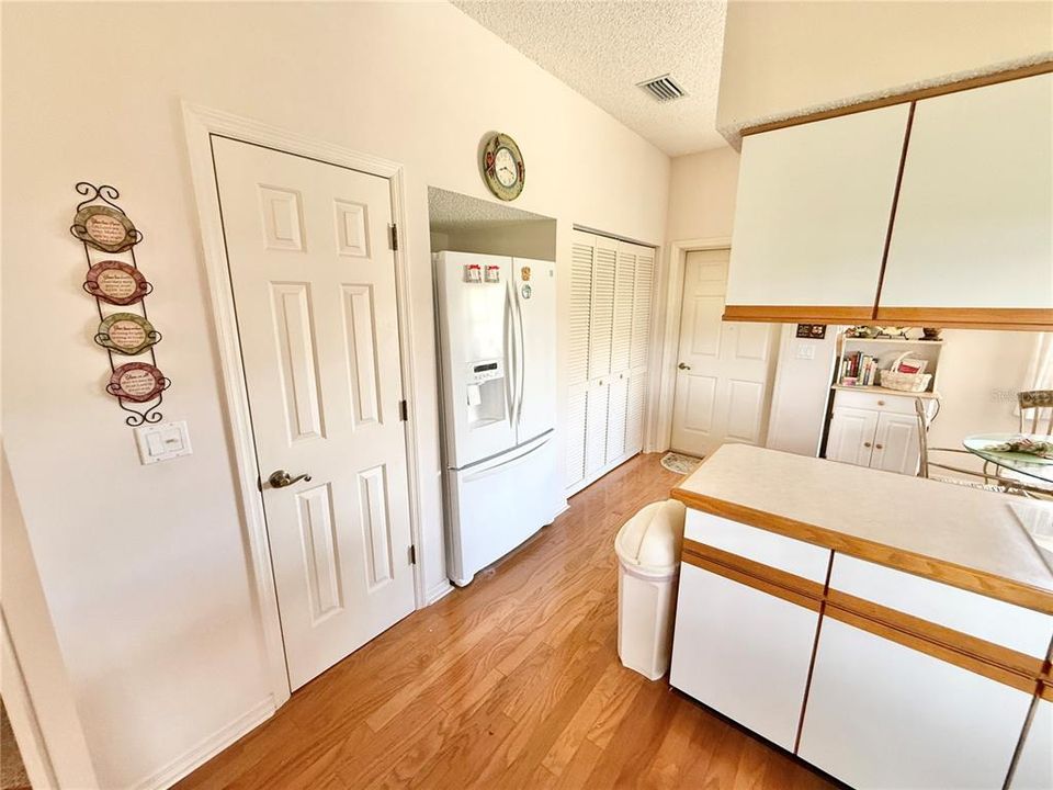 En Venta: $339,900 (2 camas, 2 baños, 1704 Pies cuadrados)