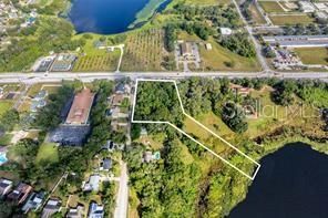 На продажу: $300,000 (1.94 acres)