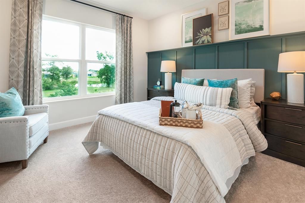 Active With Contract: $631,220 (4 beds, 2 baths, 3042 Square Feet)