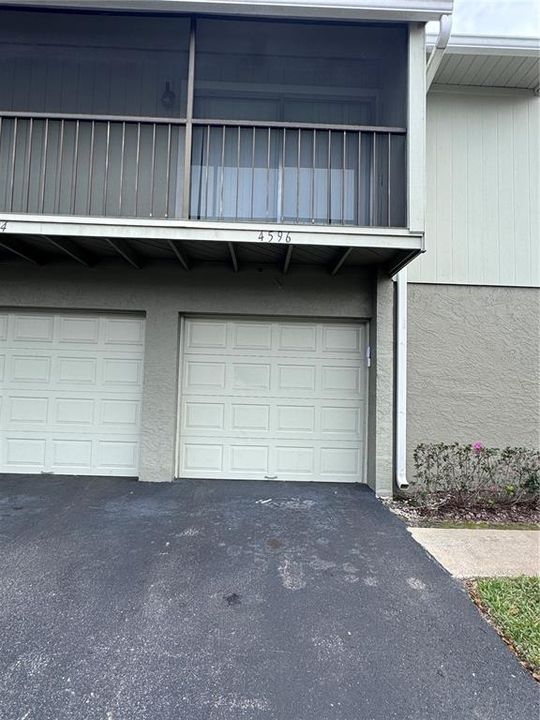 待售: $200,000 (2 贝兹, 2 浴室, 1084 平方英尺)