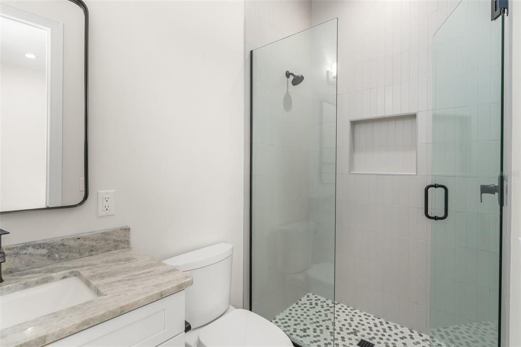 Active With Contract: $1,049,999 (4 beds, 4 baths, 3186 Square Feet)