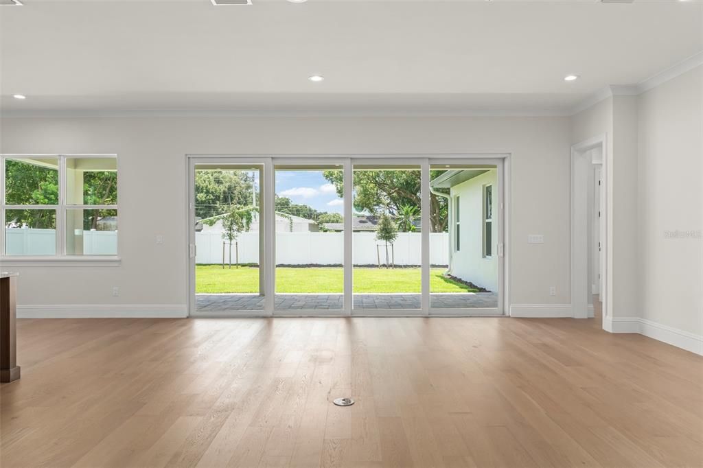 Active With Contract: $1,049,999 (4 beds, 4 baths, 3186 Square Feet)