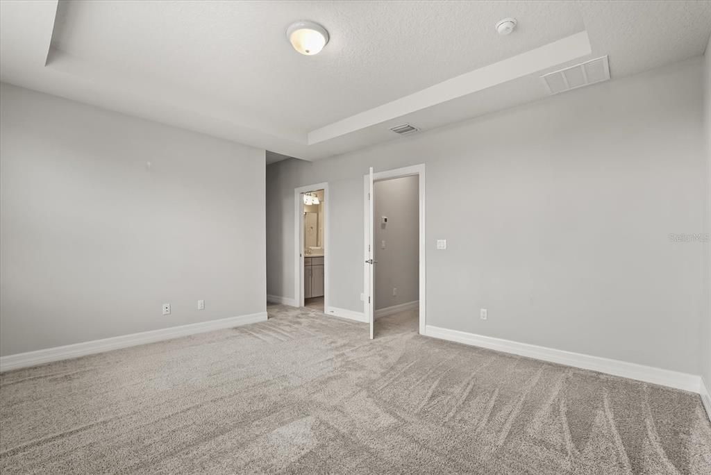 En Venta: $499,999 (3 camas, 3 baños, 2026 Pies cuadrados)