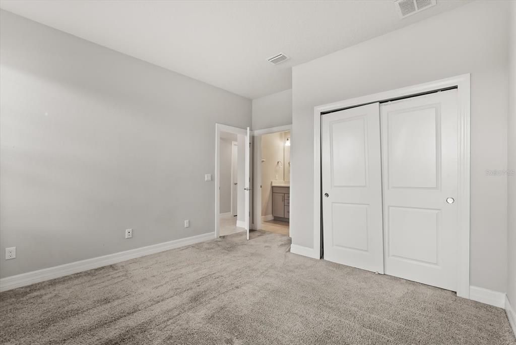 En Venta: $499,999 (3 camas, 3 baños, 2026 Pies cuadrados)