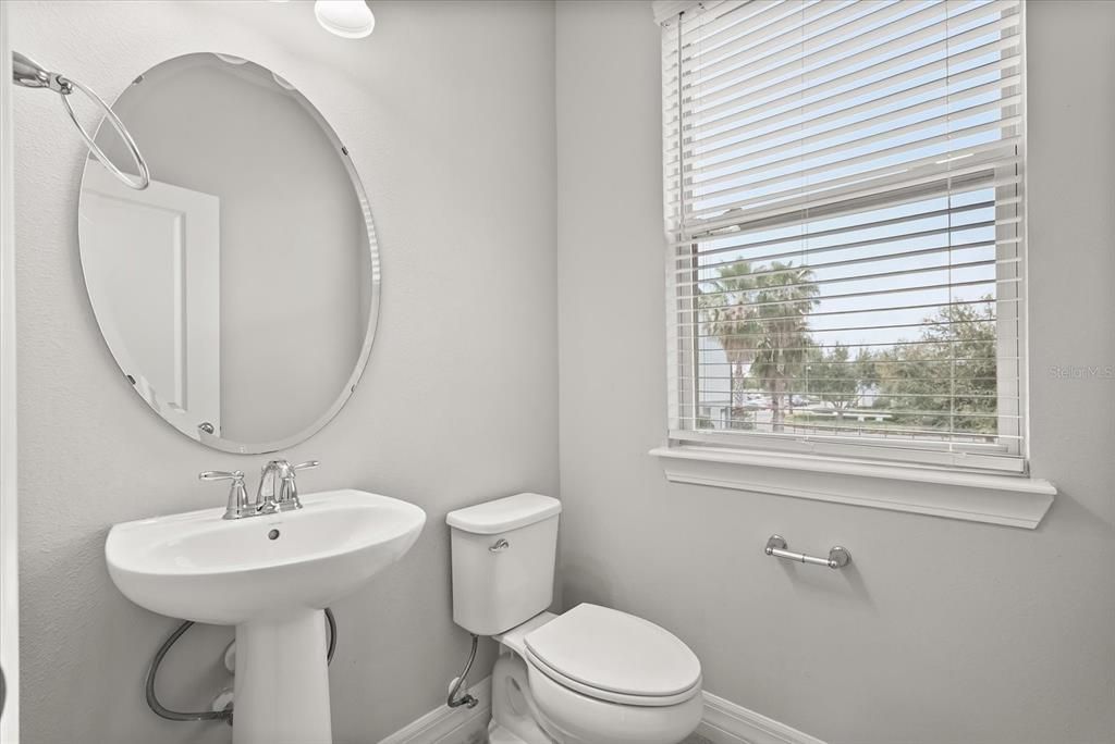 En Venta: $499,999 (3 camas, 3 baños, 2026 Pies cuadrados)