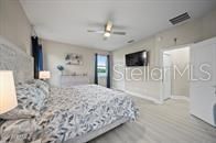 For Rent: $2,600 (4 beds, 2 baths, 1983 Square Feet)