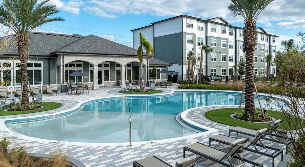 For Rent: $1,493 (1 beds, 1 baths, 697 Square Feet)