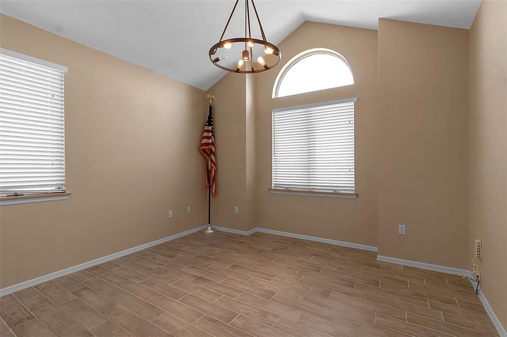 待售: $1,650,000 (5 贝兹, 4 浴室, 3874 平方英尺)