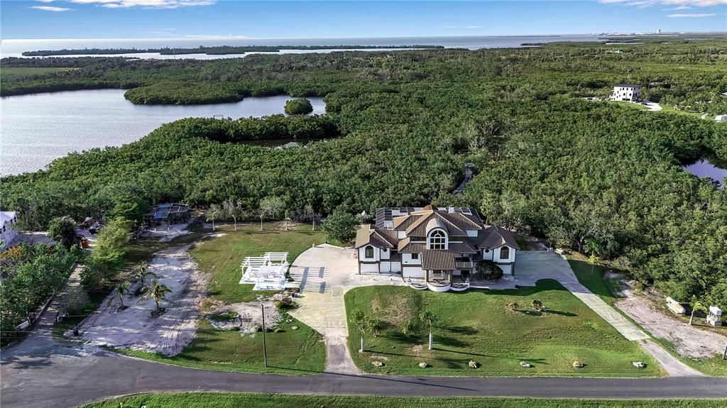 待售: $1,650,000 (5 贝兹, 4 浴室, 3874 平方英尺)