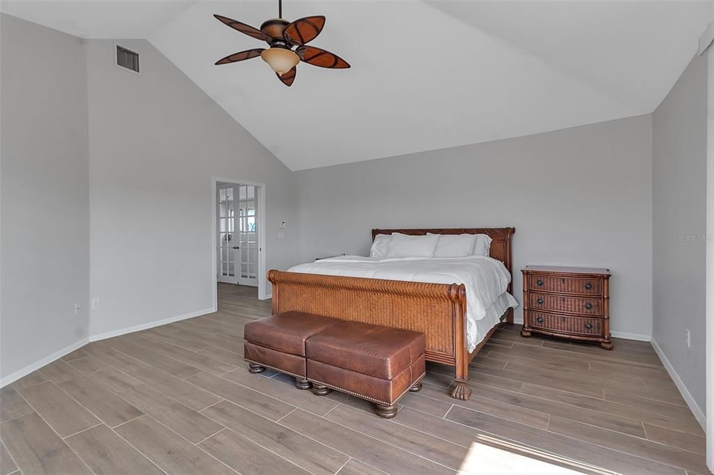 待售: $1,650,000 (5 贝兹, 4 浴室, 3874 平方英尺)