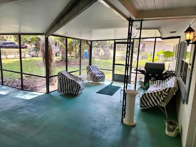 На продажу: $499,999 (4 спален, 2 ванн, 2318 Квадратных фут)