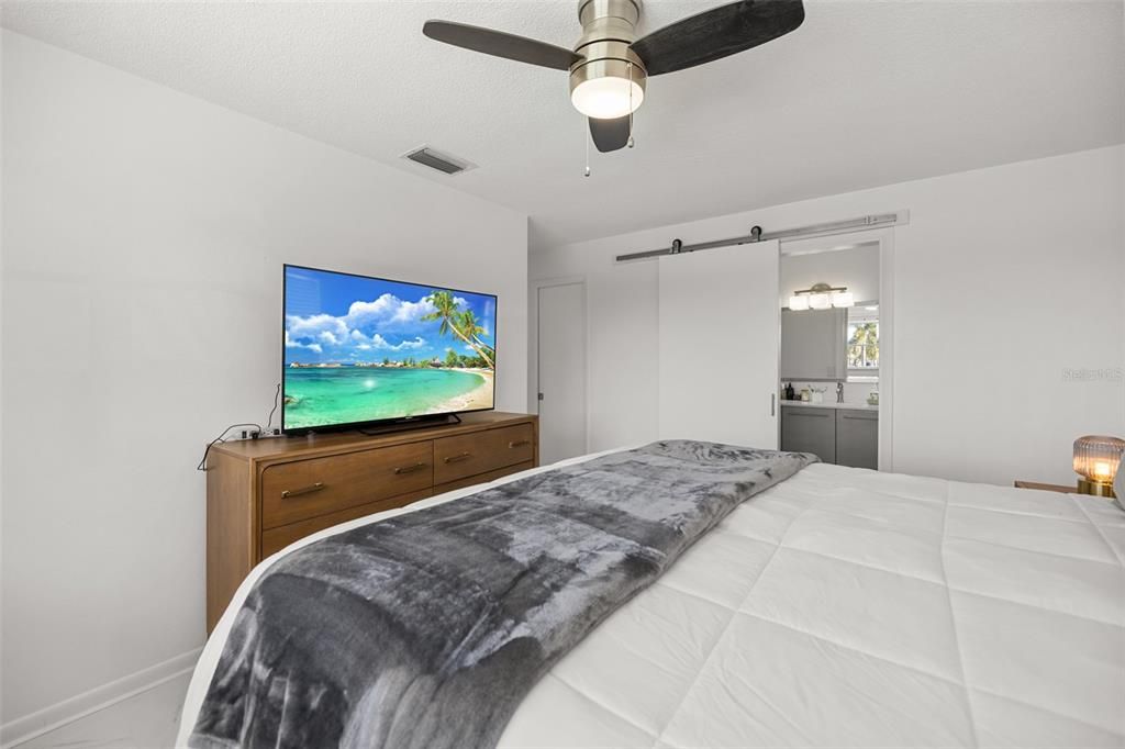 В аренду: $5,500 (3 спален, 2 ванн, 1818 Квадратных фут)