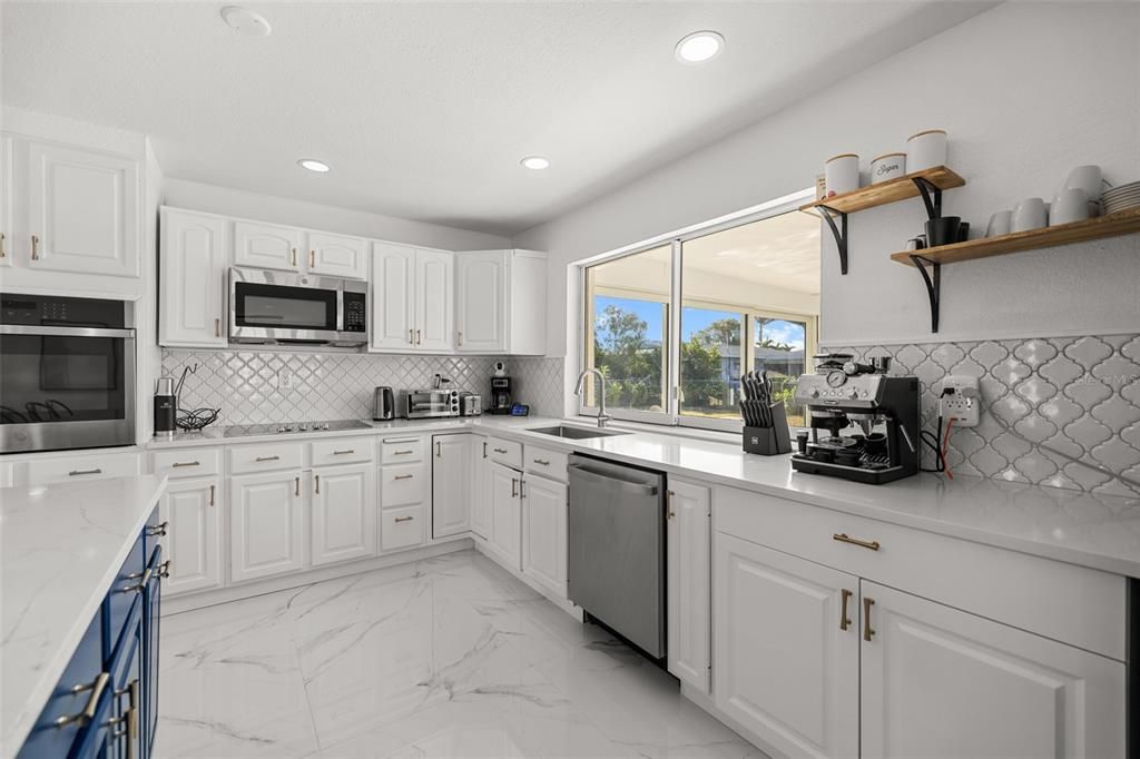 В аренду: $5,500 (3 спален, 2 ванн, 1818 Квадратных фут)