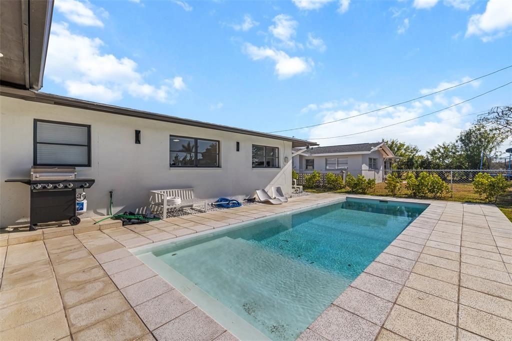 В аренду: $5,500 (3 спален, 2 ванн, 1818 Квадратных фут)