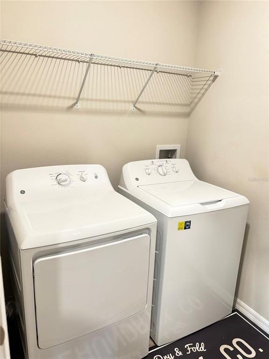 For Rent: $3,500 (5 beds, 2 baths, 2415 Square Feet)