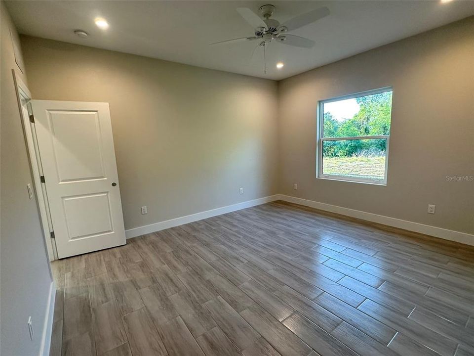 For Rent: $1,550 (2 beds, 2 baths, 1027 Square Feet)