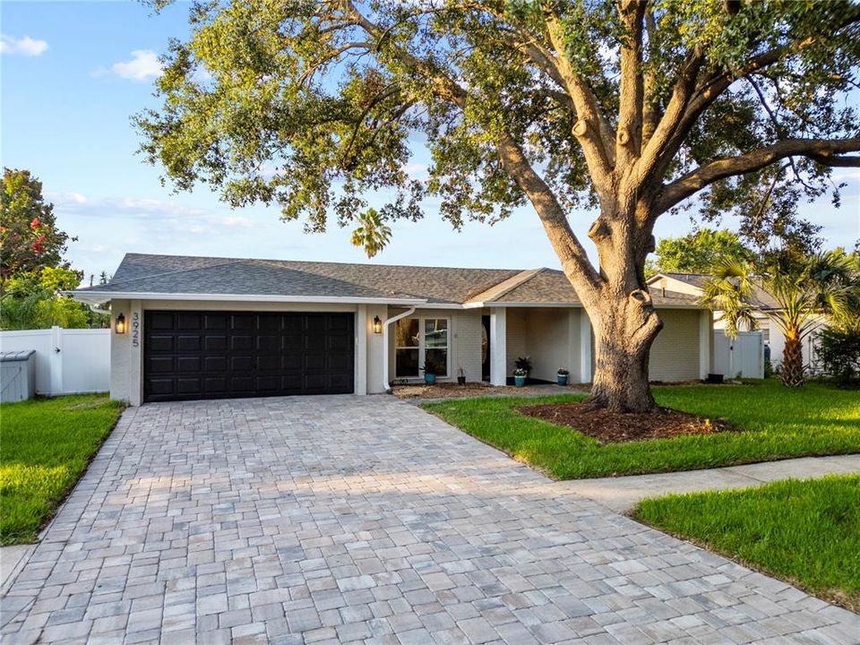 En Venta: $499,000 (4 camas, 2 baños, 2053 Pies cuadrados)