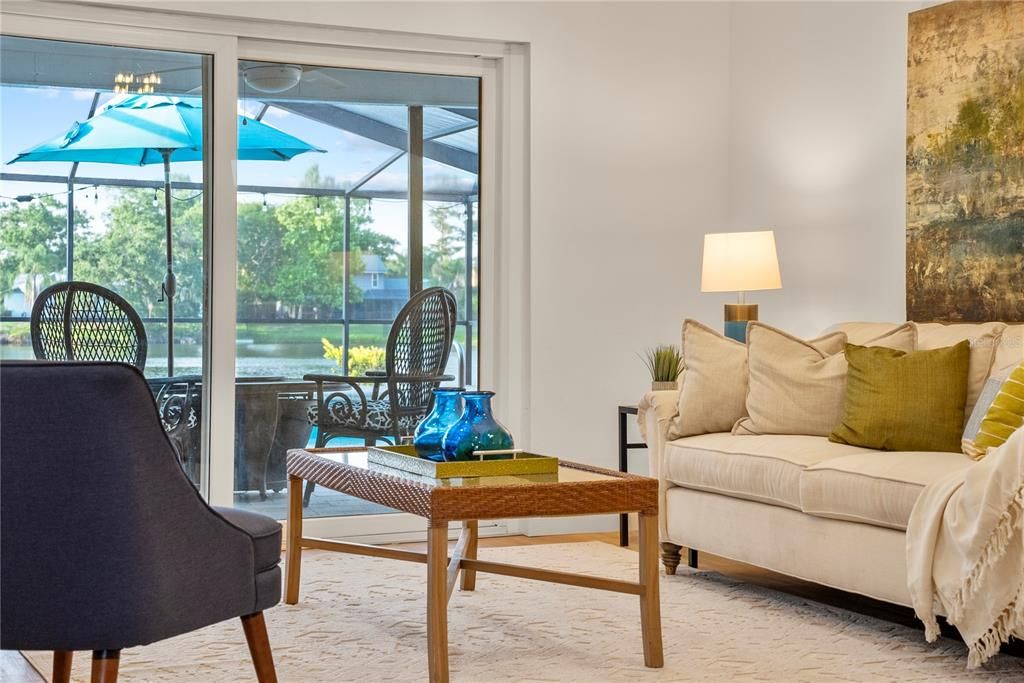 En Venta: $499,000 (4 camas, 2 baños, 2053 Pies cuadrados)