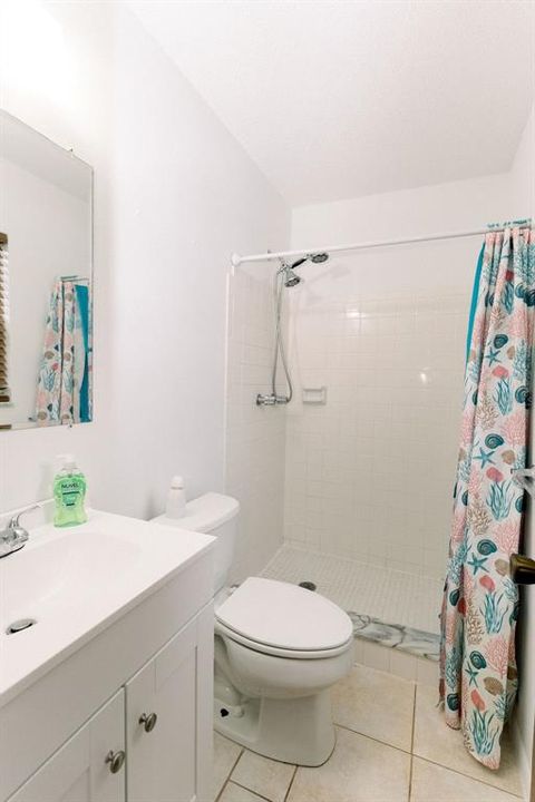 En Venta: $289,000 (3 camas, 2 baños, 1395 Pies cuadrados)