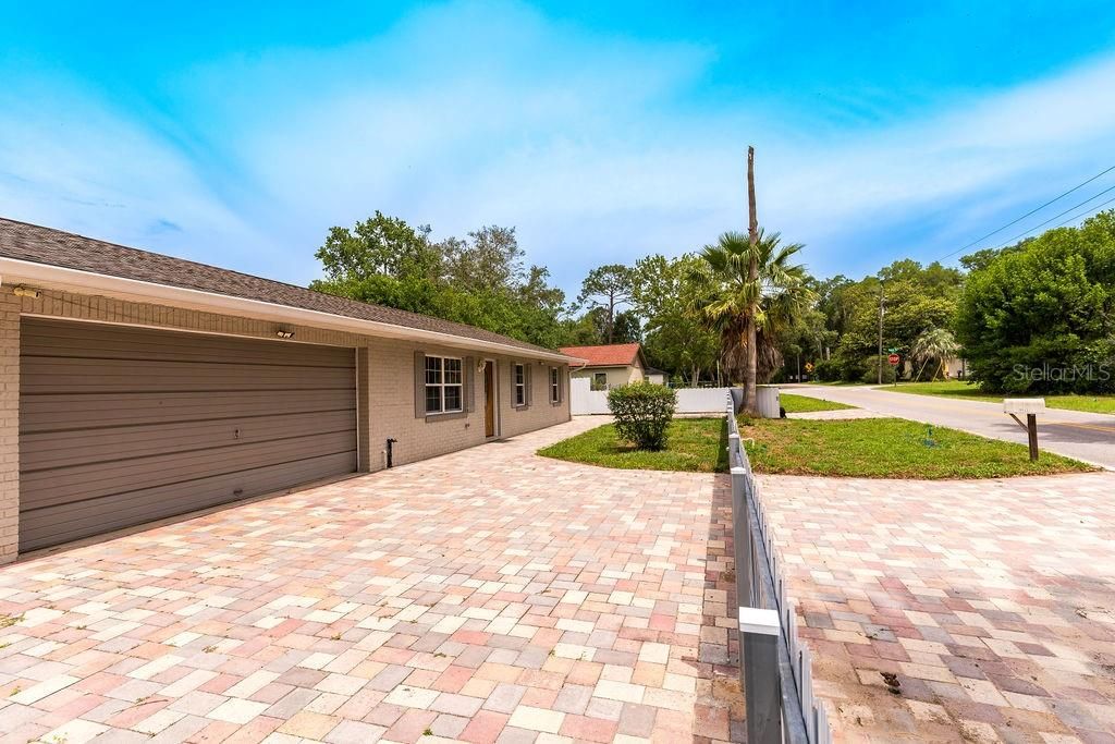 En Venta: $289,000 (3 camas, 2 baños, 1395 Pies cuadrados)