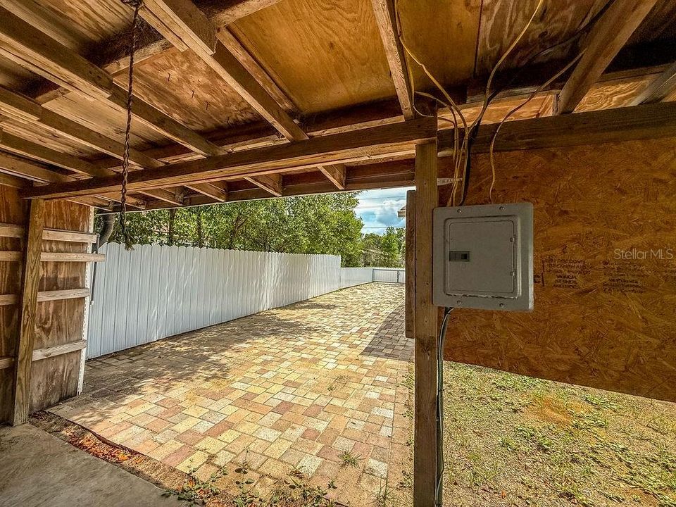 En Venta: $289,000 (3 camas, 2 baños, 1395 Pies cuadrados)