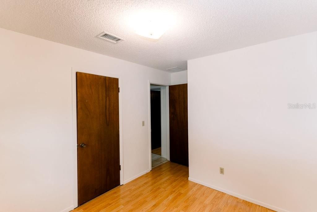 En Venta: $289,000 (3 camas, 2 baños, 1395 Pies cuadrados)