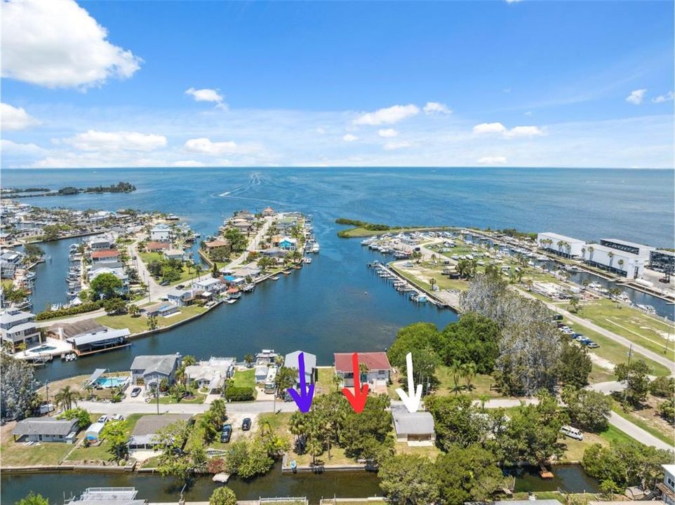 待售: $390,000 (0.24 acres)