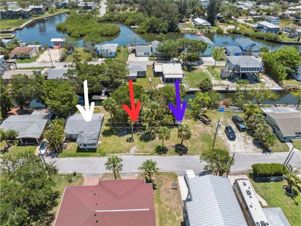 待售: $390,000 (0.24 acres)