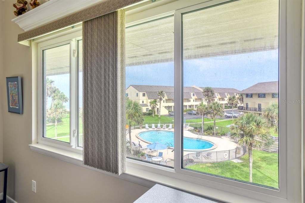 На продажу: $509,000 (2 спален, 2 ванн, 1064 Квадратных фут)