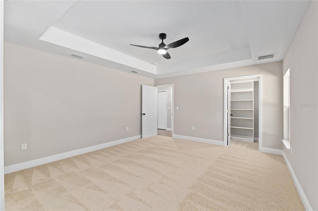 For Sale: $337,555 (4 beds, 3 baths, 1797 Square Feet)