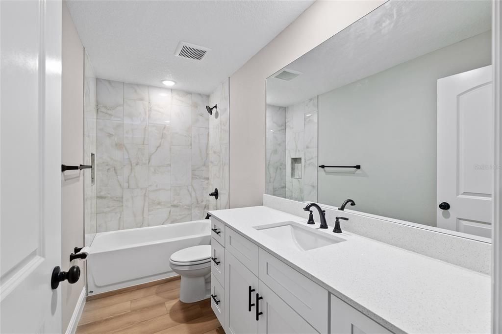 For Sale: $337,555 (4 beds, 3 baths, 1797 Square Feet)