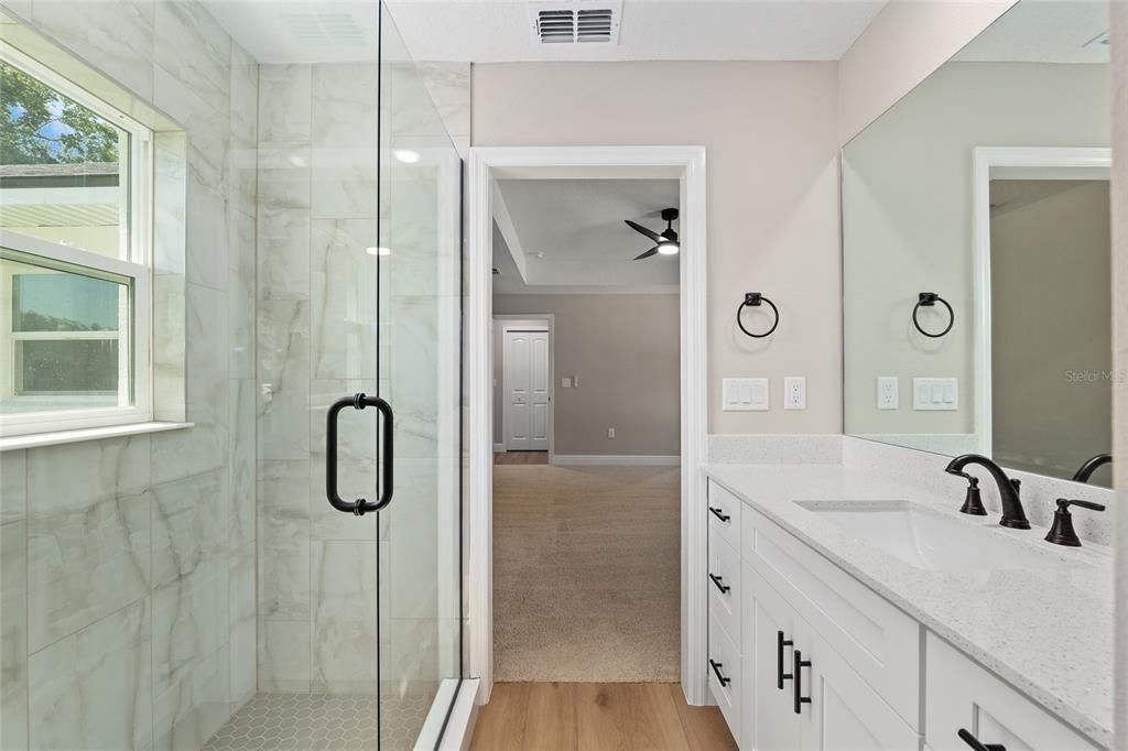 For Sale: $337,555 (4 beds, 3 baths, 1797 Square Feet)