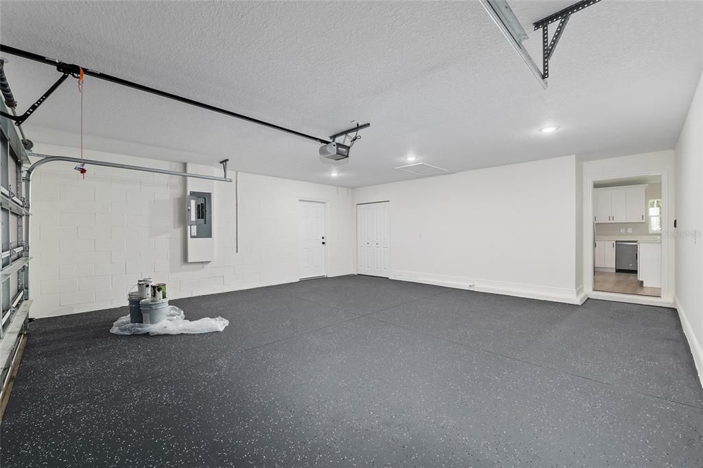 For Sale: $337,555 (4 beds, 3 baths, 1797 Square Feet)