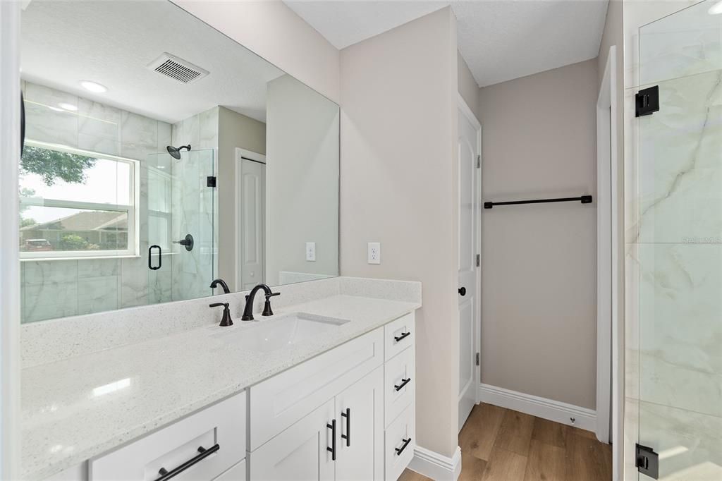 For Sale: $337,555 (4 beds, 3 baths, 1797 Square Feet)