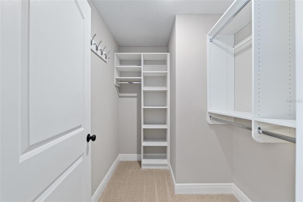 For Sale: $337,555 (4 beds, 3 baths, 1797 Square Feet)