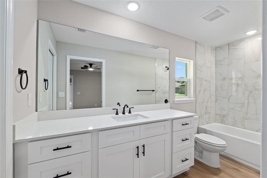 For Sale: $337,555 (4 beds, 3 baths, 1797 Square Feet)