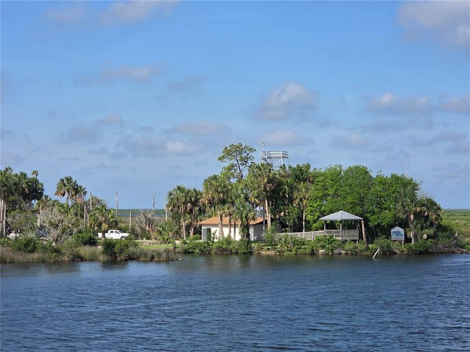 待售: $85,000 (2.68 acres)