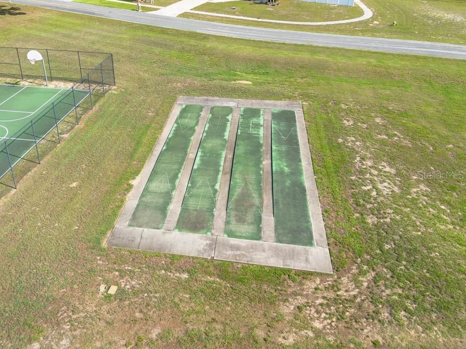 Под контрактом: $315,900 (3 спален, 2 ванн, 1547 Квадратных фут)