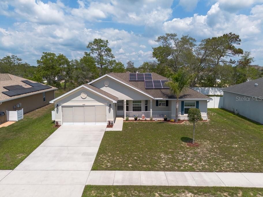 Под контрактом: $315,900 (3 спален, 2 ванн, 1547 Квадратных фут)