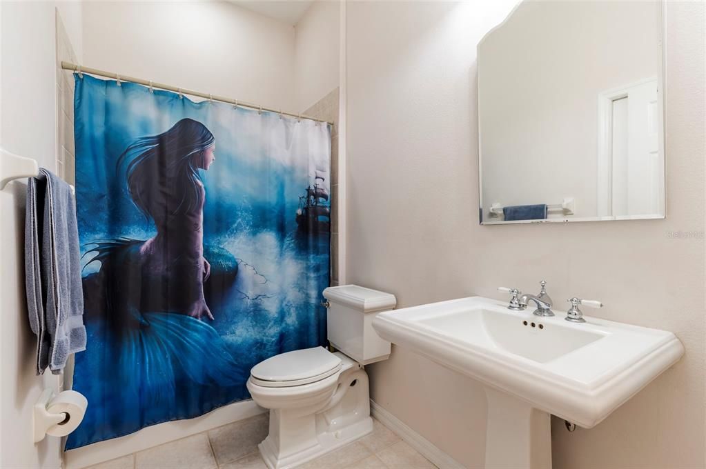 待售: $550,000 (3 贝兹, 2 浴室, 2610 平方英尺)