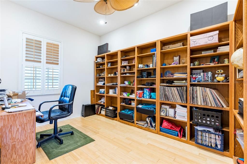 待售: $550,000 (3 贝兹, 2 浴室, 2610 平方英尺)