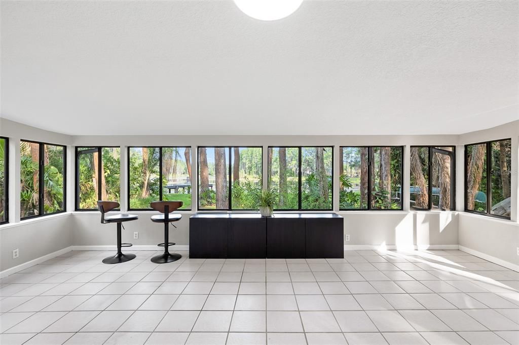 На продажу: $479,900 (3 спален, 2 ванн, 1952 Квадратных фут)