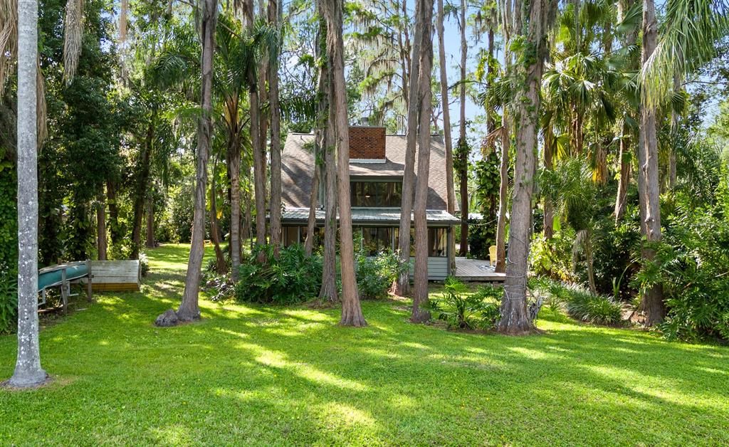 На продажу: $479,900 (3 спален, 2 ванн, 1952 Квадратных фут)